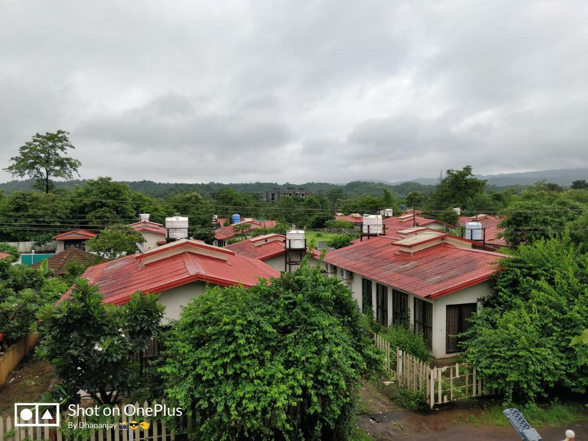 Chalet Casa Amor, Perfect Home Amidst Tranquility Karjat Exteriér fotografie
