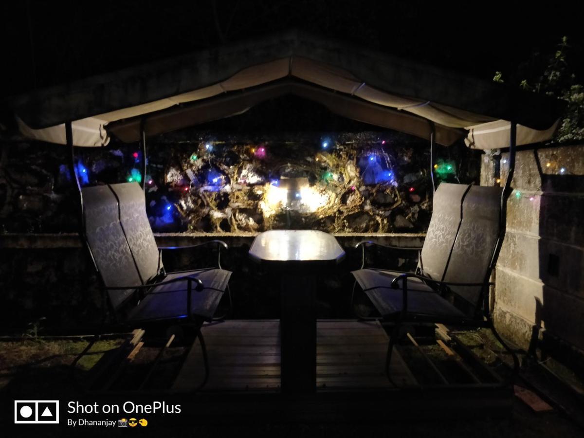 Chalet Casa Amor, Perfect Home Amidst Tranquility Karjat Exteriér fotografie
